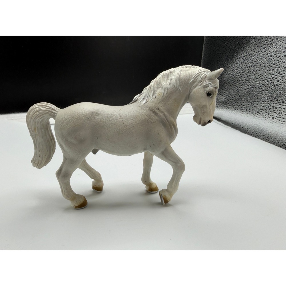 Schleich Horse LIPIZZANER WHITE STALLION figure 2004